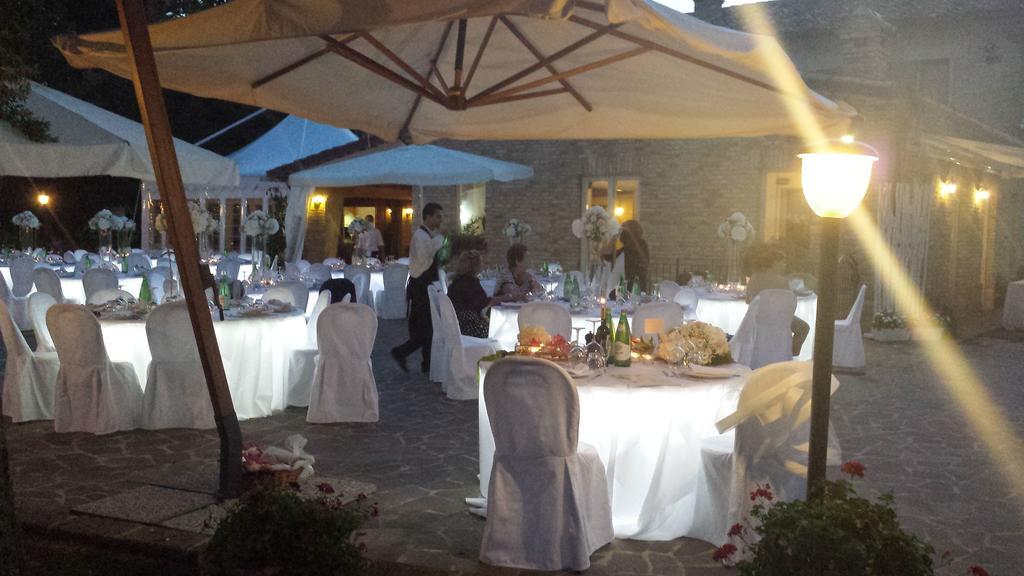 Ristorante Country House Isolabelgatto Villa Fano Dış mekan fotoğraf