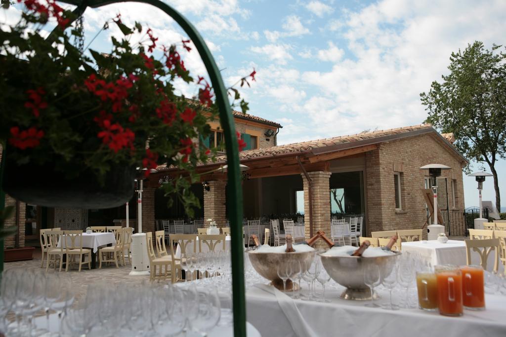 Ristorante Country House Isolabelgatto Villa Fano Dış mekan fotoğraf