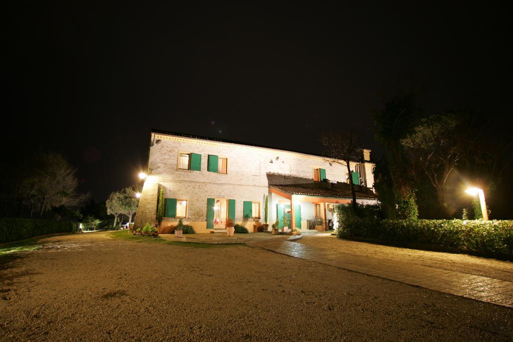 Ristorante Country House Isolabelgatto Villa Fano Dış mekan fotoğraf