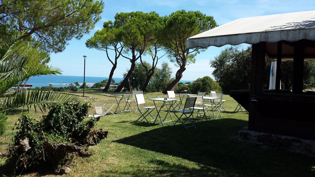 Ristorante Country House Isolabelgatto Villa Fano Dış mekan fotoğraf